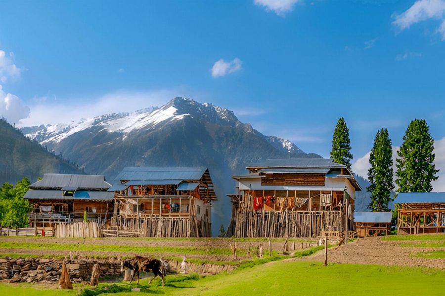 4 Days Neelum Valley Keran Arangkel Private Tour